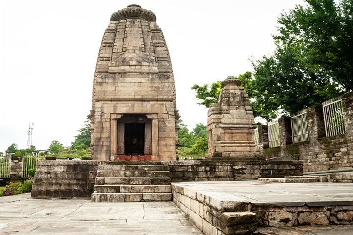 Badrinath Temple Dwarahat