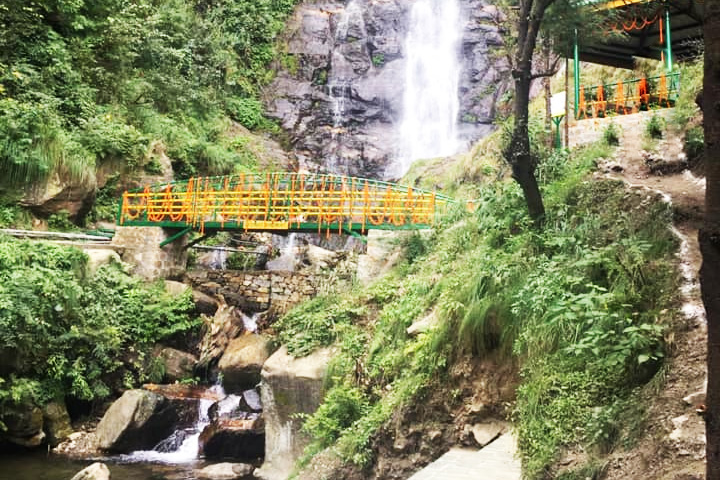 Baror Parsha Waterfall