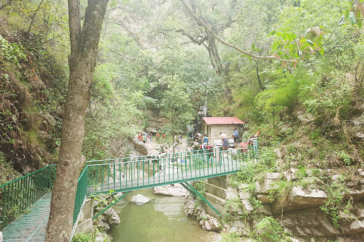 Bhalu Gaad Waterfall