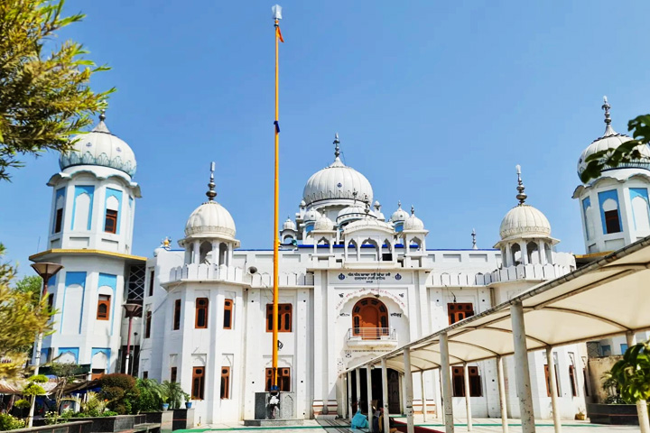 Dera Baba Shri Chand Ji Pubowal