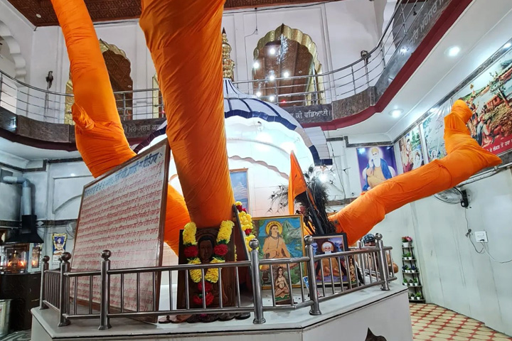 Dera Baba Shri Chand Ji Pubowal