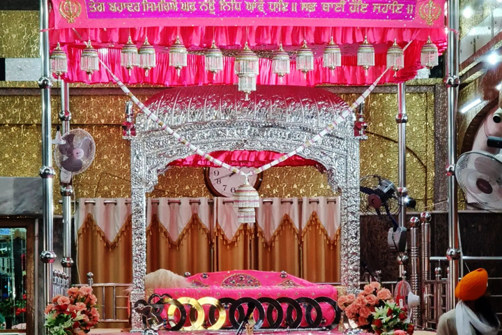 Dera Baba Shri Chand Ji Pubowal