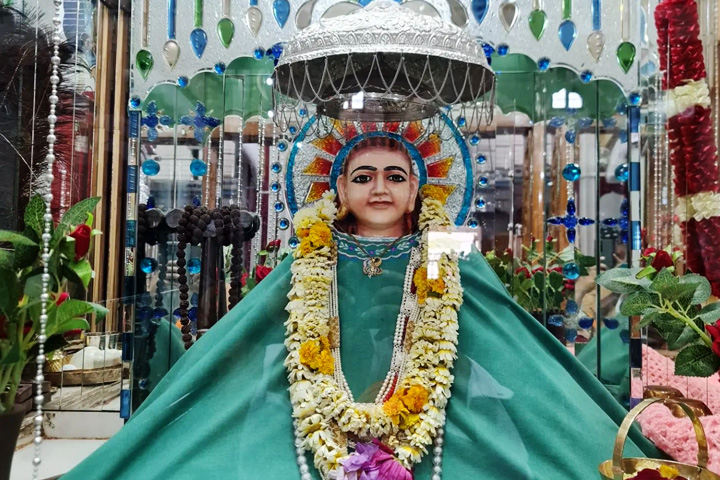 Dera Baba Shri Chand Ji Pubowal