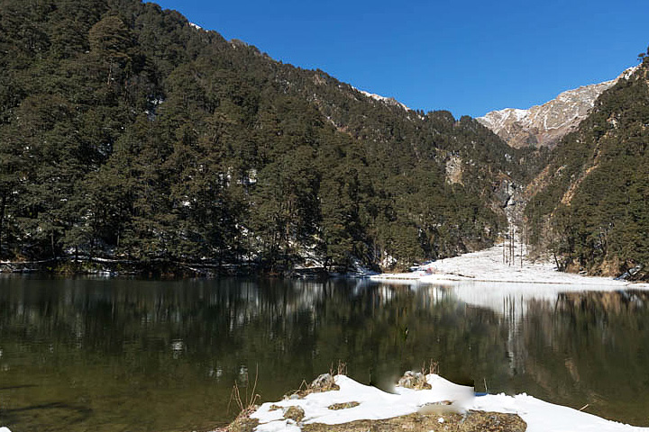Dodital Lake Trek