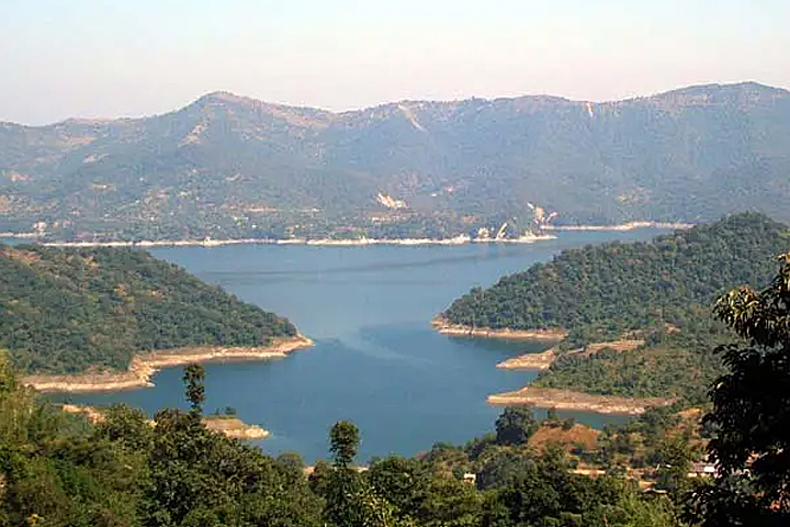 Gobind Sagar Lake