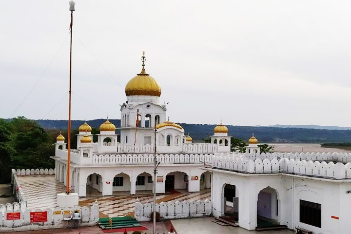 Gurudwara Dasvin Patshahi (Nadaun)