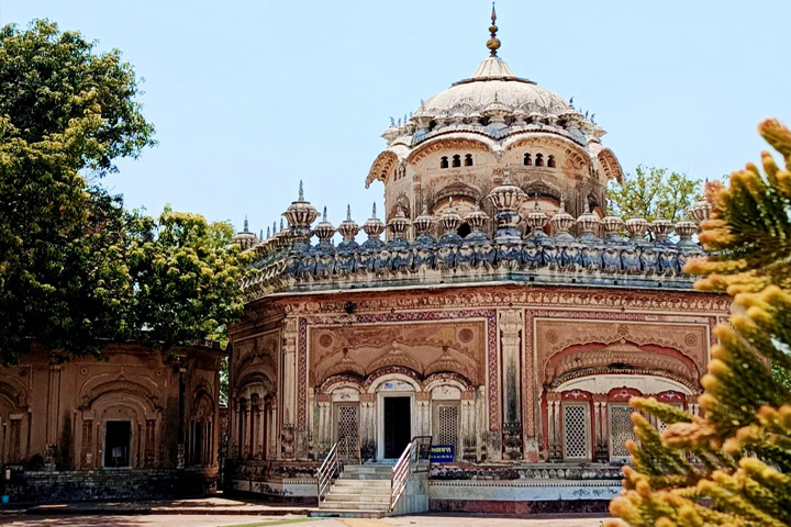 Gurudwara Kila Baba Bedi Sahib