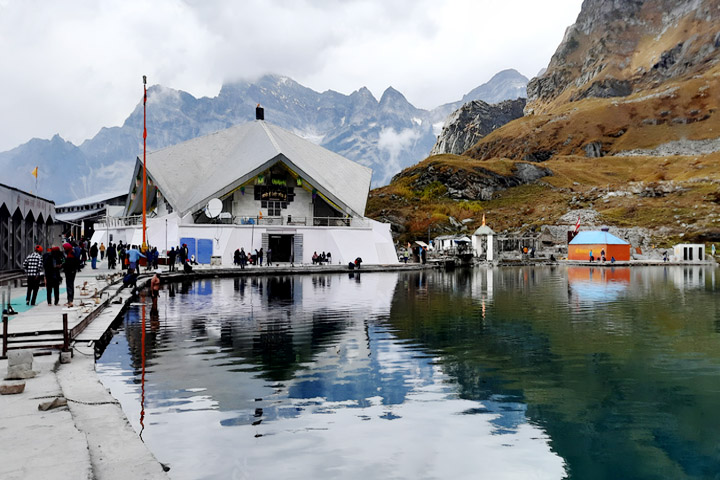 Gurudwara Shri Hemkund Sahib