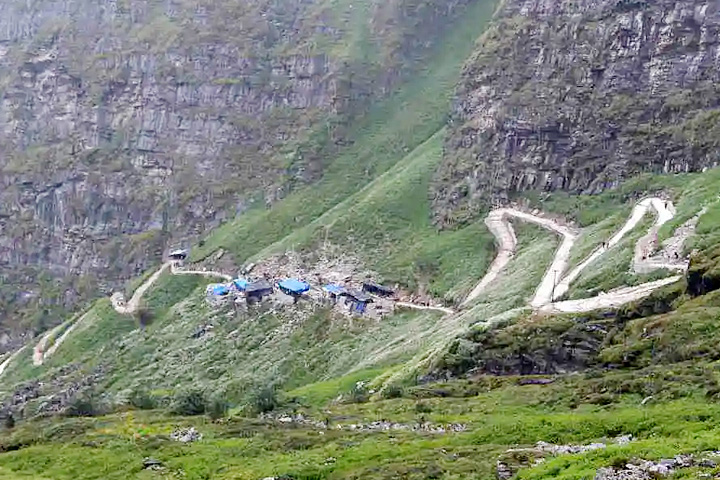 Hemkund Sahib Trek