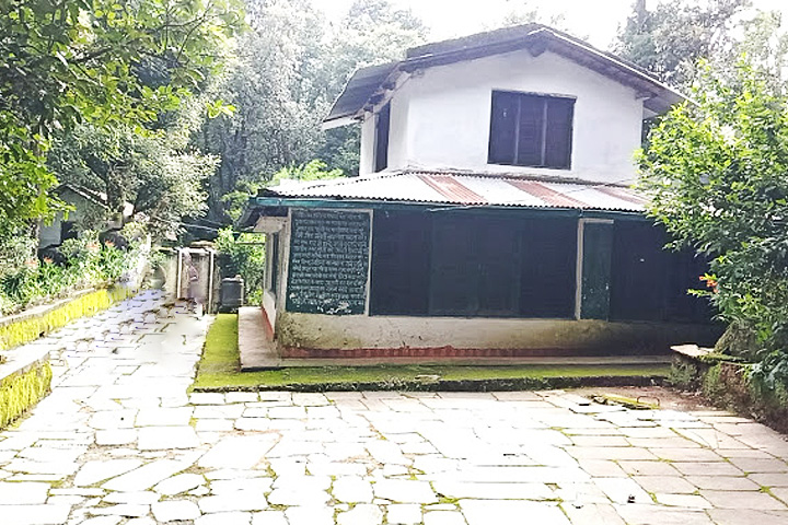 Him Darshan Kutir (Sarla Ashram)