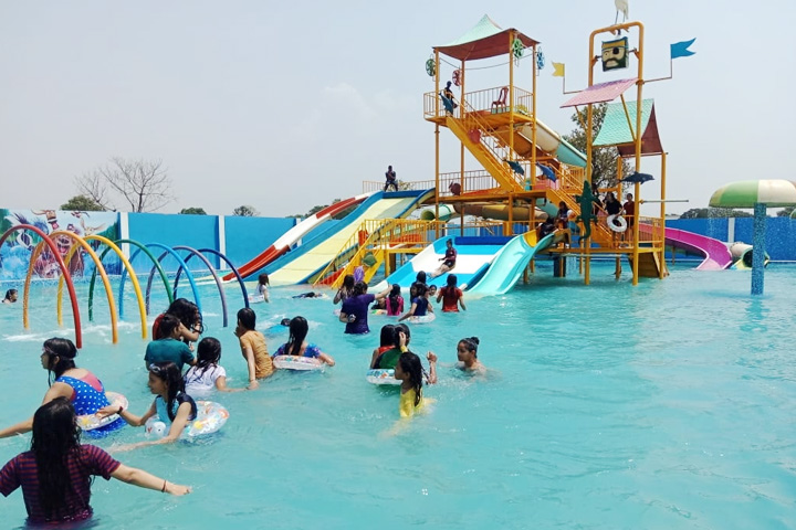 Hunny Wonderland Water Park
