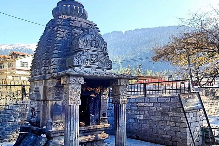 Jagatsukh Temple (Sandhya Gayatri Temple)