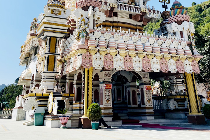 Jatoli Shiv Mandir
