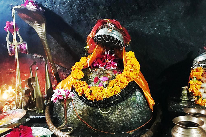 Kalpeshwar Temple Trek (Helang Village)