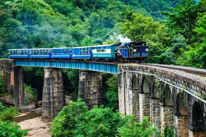 Kangra Valley Railway (Kangra Queen Toy Train)