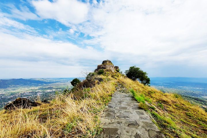 Kutlehar Fort (Solasinghi Fort)