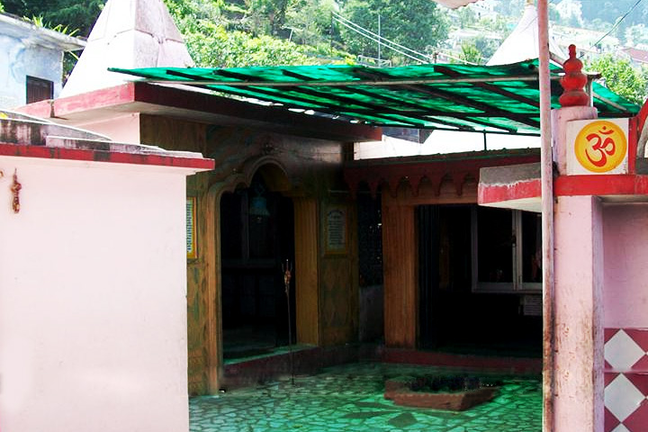 Laxmi Narayan Temple (Pauri)