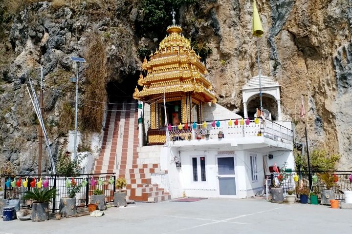 Lutru Mahadev Cave Temple