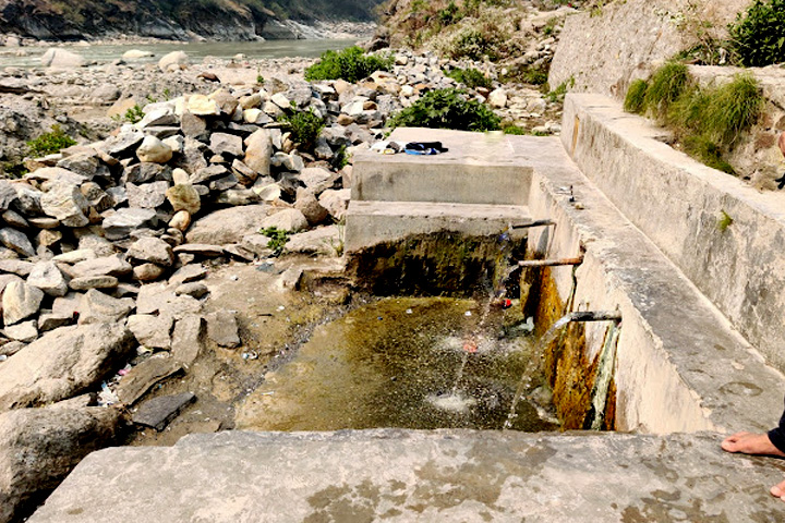 Madkot Hot Water Springs