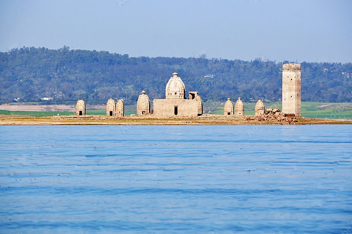 Maharana Pratap Sagar (Pong Reservoir or Pong Dam Lake)