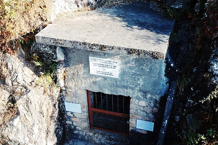 Mahavatar Babaji Cave