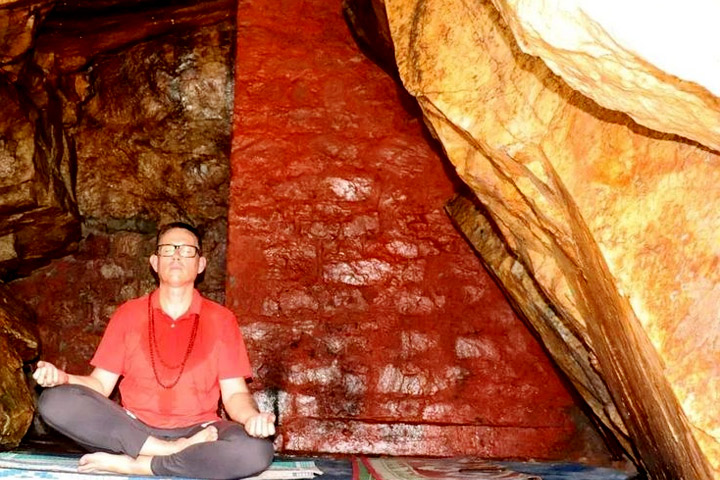 Mahavatar Babaji Cave