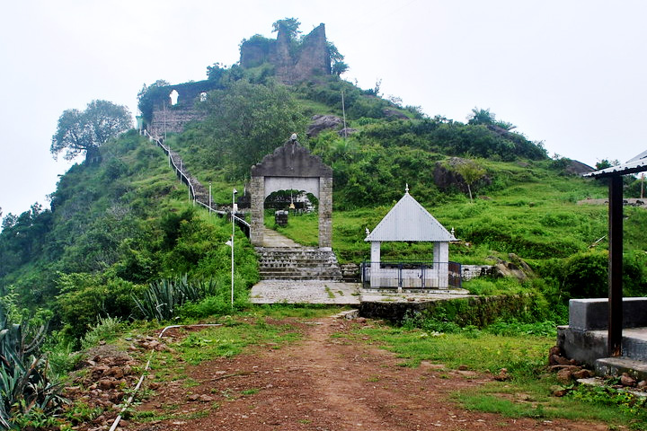 Malaun Gorkha Fort