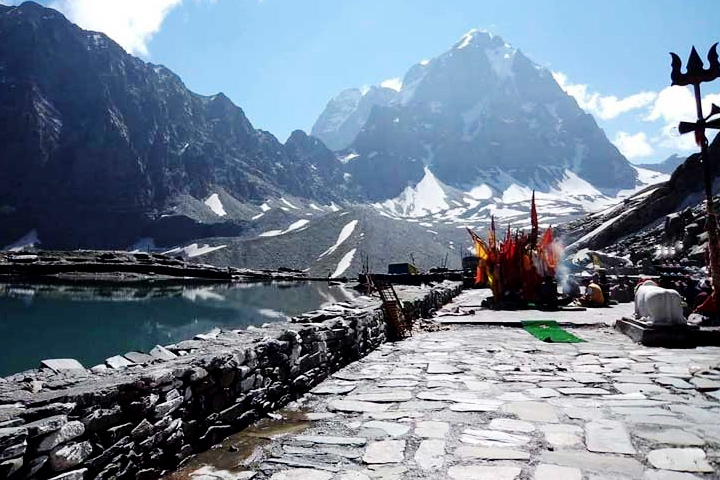 Manimahesh Kailash Peak