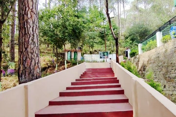 Mrig Vihar Zoo (Deer Park)