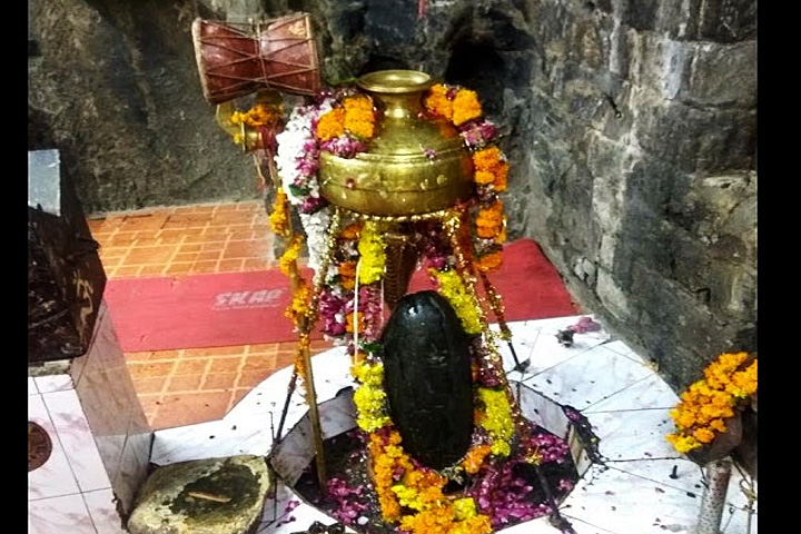 Mukteshwar Dham Temple