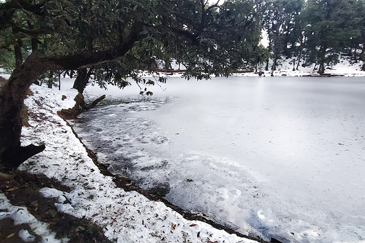 Nachiketa Tal Lake Temple