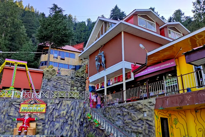 Nagsons Amusement Park (Hip Hip Hurray)