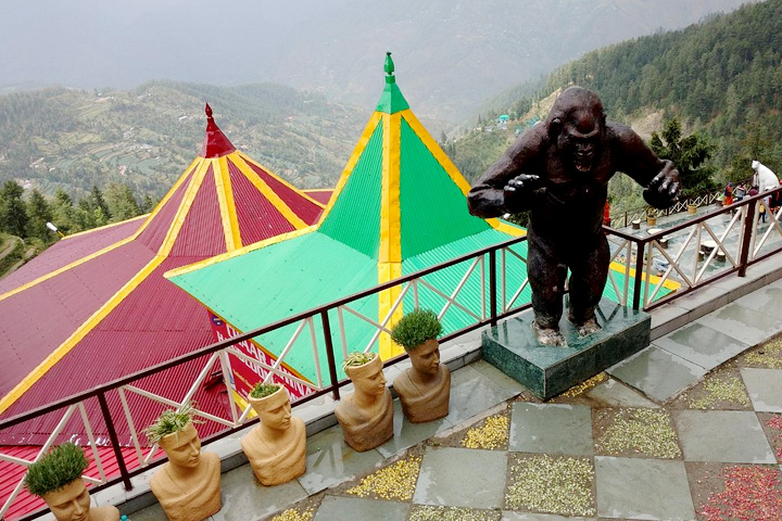 Nagsons Amusement Park (Hip Hip Hurray)