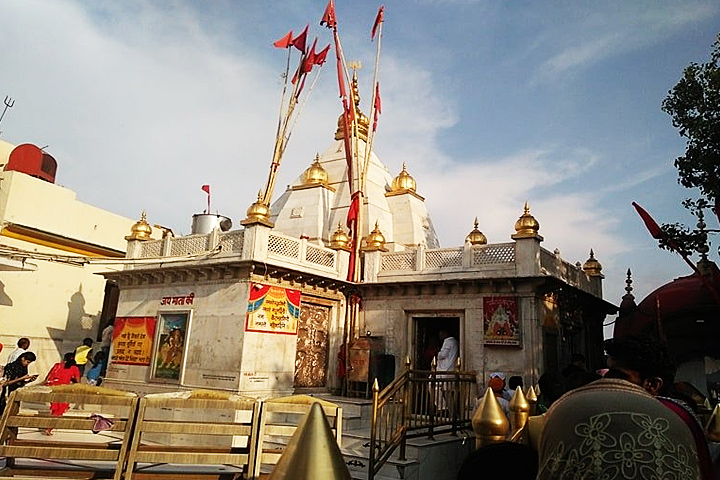 Naina Devi Temple