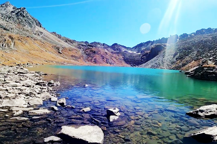 Nandi Kund Lake Trek