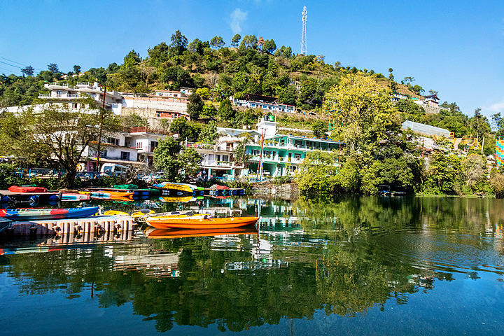 Naukuchiatal Lake
