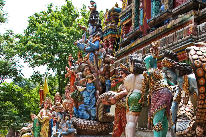 Neelkanth Mahadev Neelkantheshwar Mandir