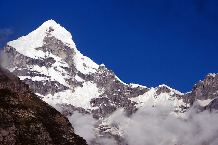 Neelkanth Peak