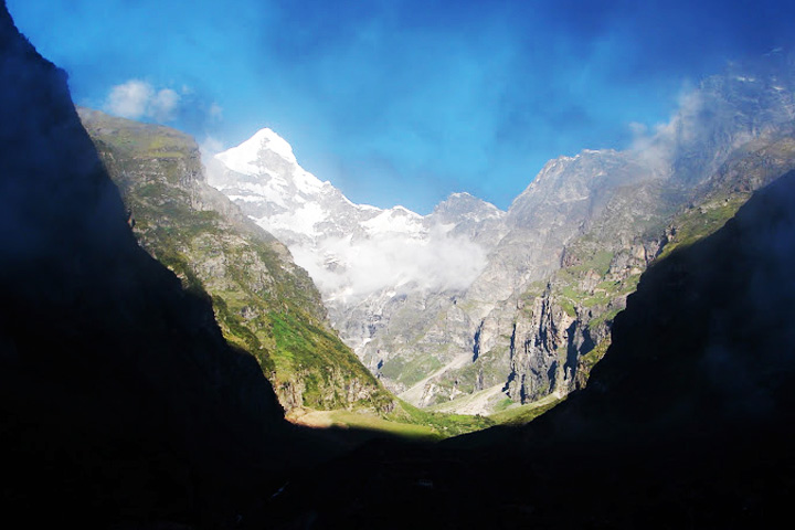 Neelkanth Peak