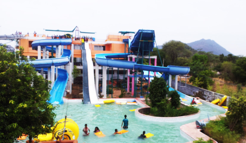 Paravasa Ulagam-Amusement Park