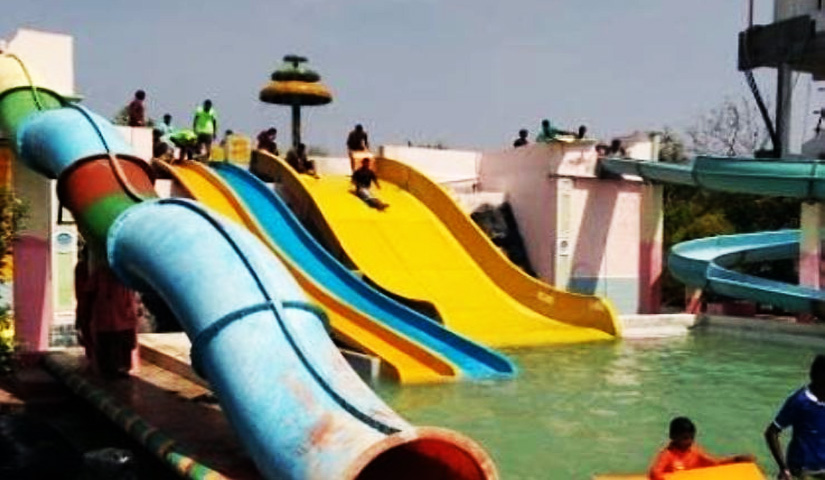 Paravasa Ulagam-Amusement Park