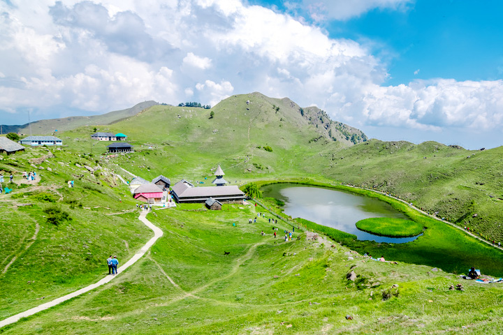 Prashar Lake Trek