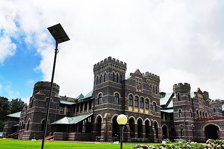 Raj Bhawan Governor House