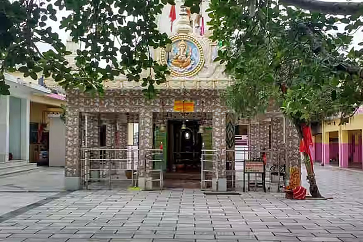 Sheetla Devi Temple