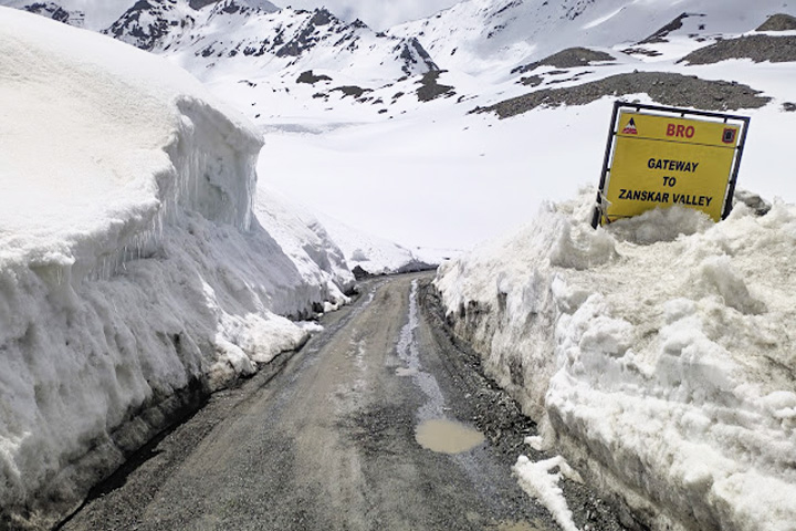 Shingo La Pass (Shinkula Pass)