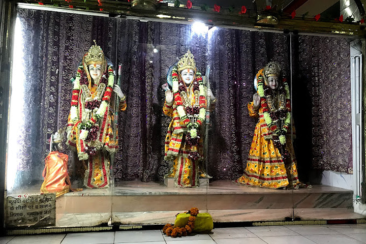 Shree Kashi Vishwanath Temple