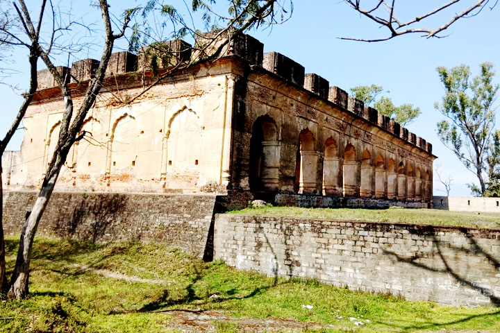 Sujanpur Tira Fort (Katochgarh Fort)
