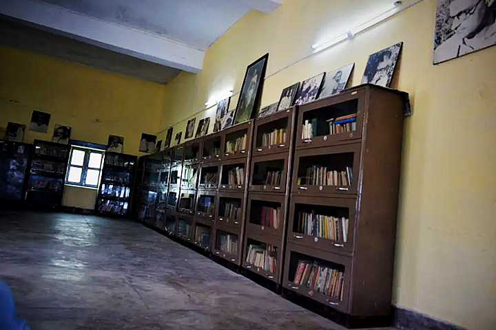 Sumitranandan Pant Gallery