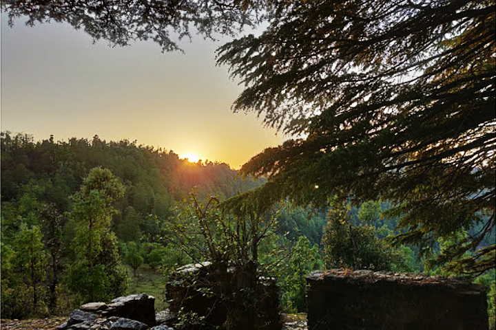 Sunset Point Chaukori