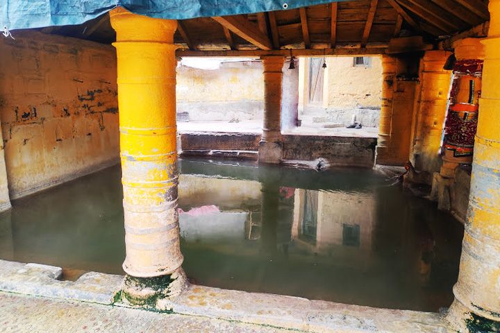 Tapta Kund